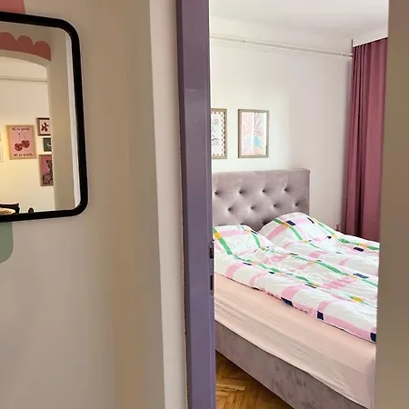 Happy Place Apartament *